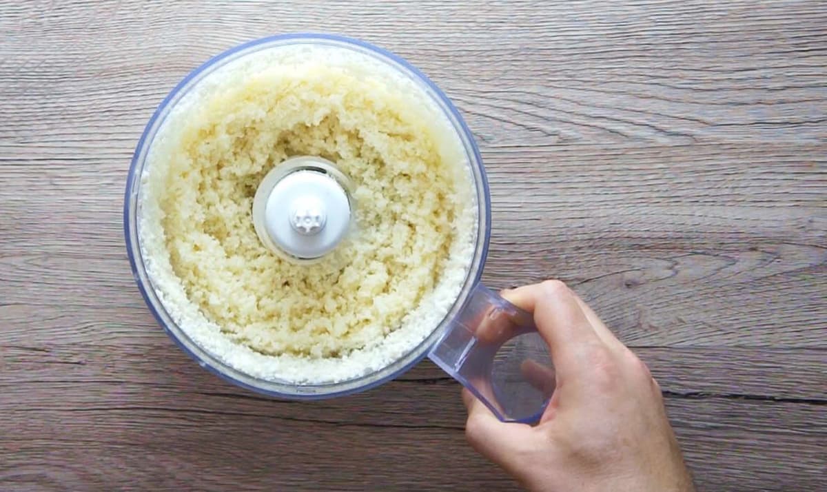 Food processor with chopped cauliflower