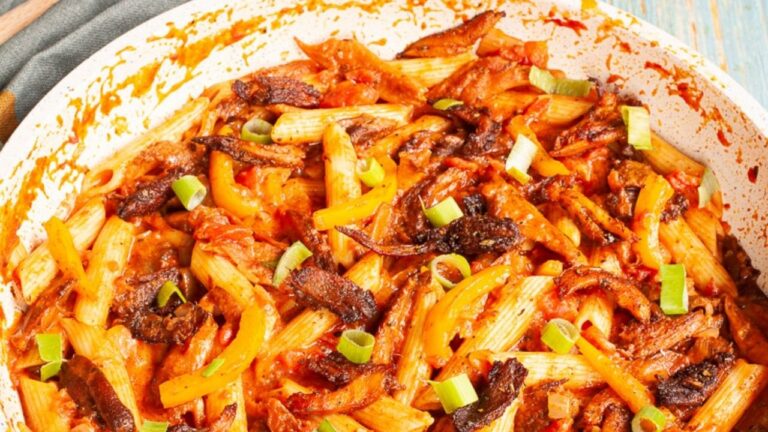 22 Show-Stopping Potluck Mains That’ll Be the Talk of the Party