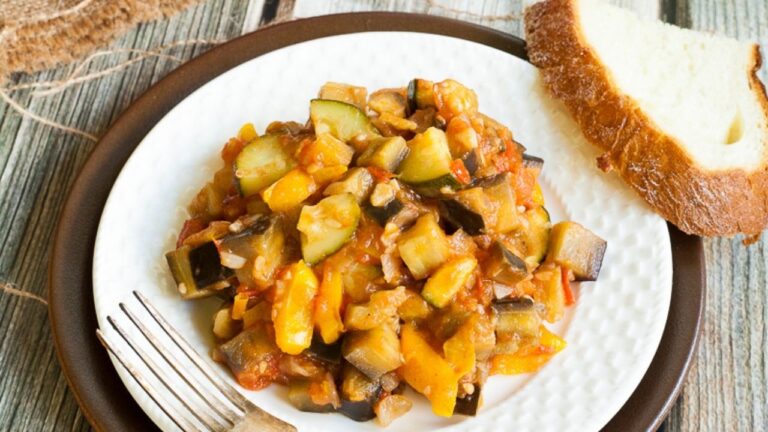 18 Lighter Comfort Foods That Don’t Lose the Cozy Factor