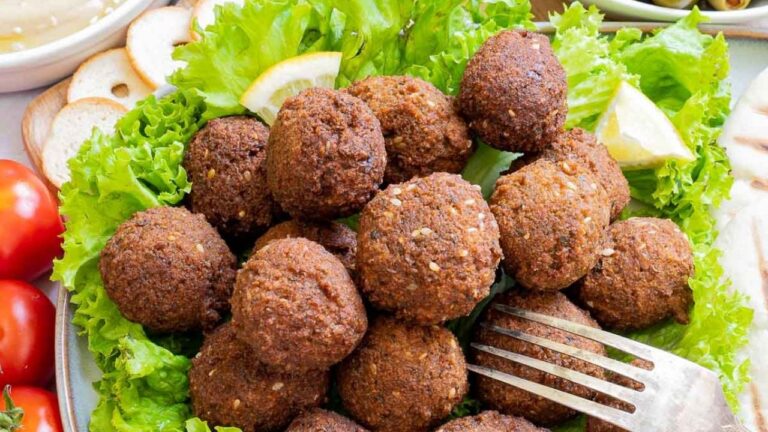 18 Comforting Vegetarian Recipes for Hot Days