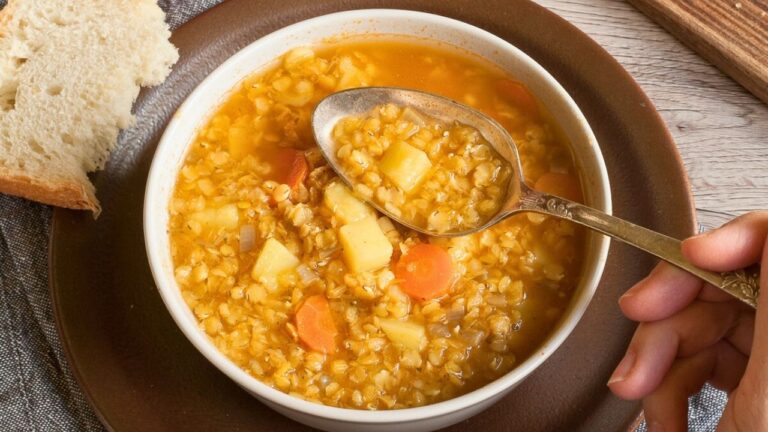15 Hearty Stews That Hit the Spot on Cool Days