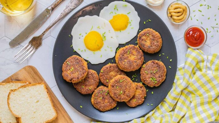 18 Brunch Ideas That Work for Both Sweet and Savory Fans