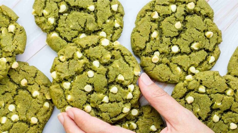 I Brought Free Cakes And Cookies To Work, Then Got Scolded For Not Making Them Sugar-Free