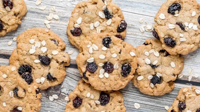15 Easy Desserts You Can Make with Just Basic Tools