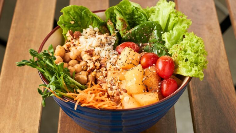 Sister Forced a Vegan Diet on Us for Her Boyfriend, So Mom Grounded Me and Trashed My Non-Vegan Food