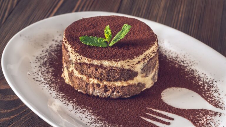 12 Irresistible Dessert Pairings to Elevate Your Coffee and Tea