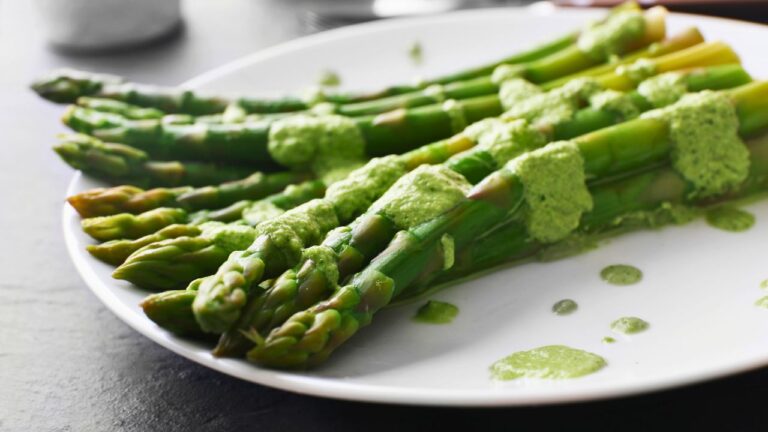 13 Must-Eat Foods for a Happy, Healthy Gut