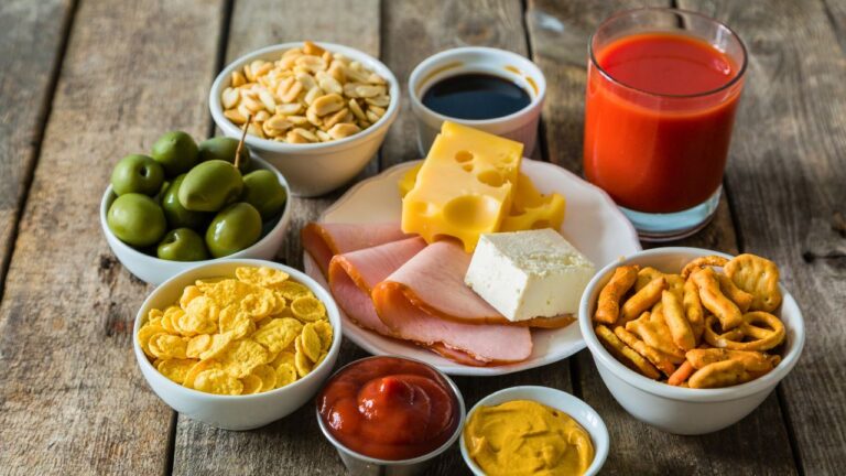 14 Everyday Foods Loaded with Hidden Salt