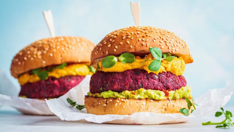 14 Surprising Ways Fast Food Varies Around the Globe