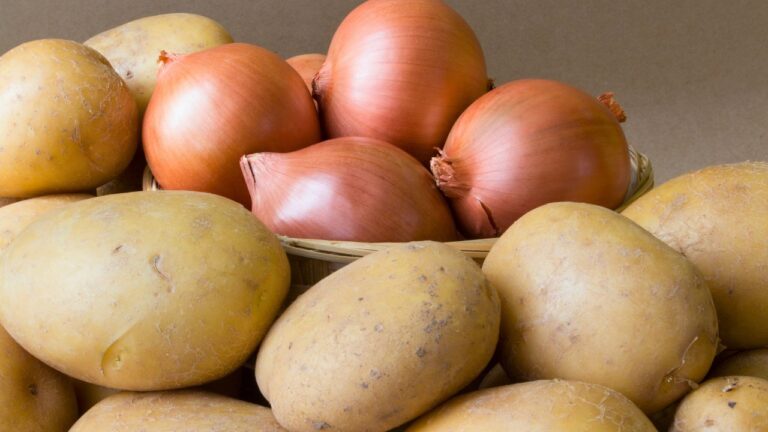15 Delicious Foods That Stay Fresh Without Refrigeration