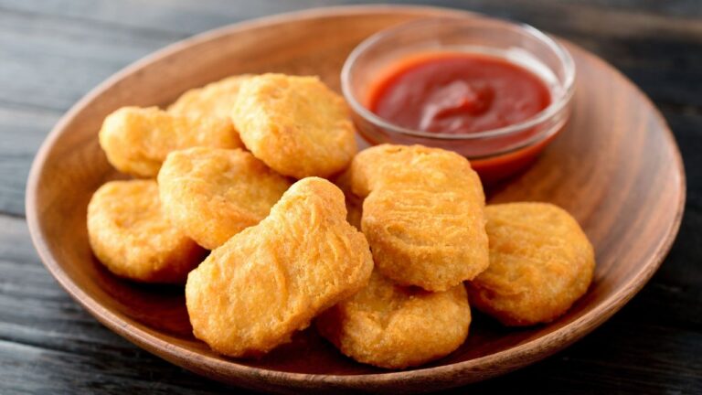 Sister Threatened to Ban Me From Babysitting Because I Told Her Five-Year-Old Son That Chicken Nuggets Are Made of Chicken