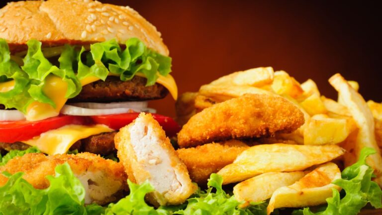 10 Clever Tactics Big Corporations Use to Make Junk Food Almost Impossible to Resist