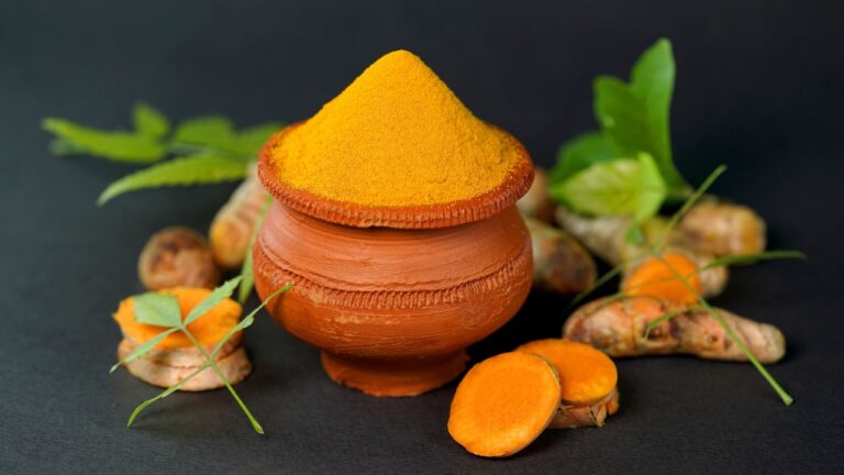 13 Surprising Kitchen Staples That Pack a Medicinal Punch