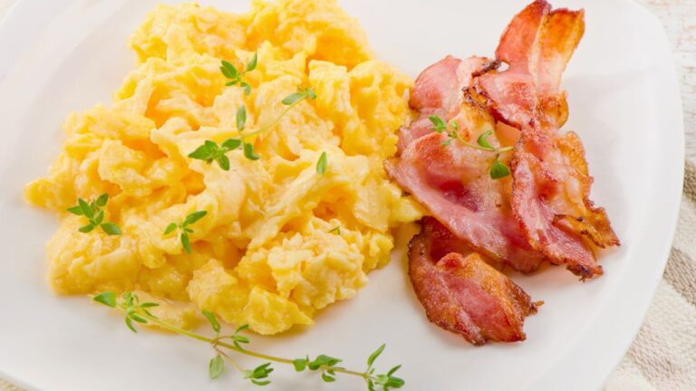 14 Foods to Steer Clear of at All-You-Can-Eat Buffets