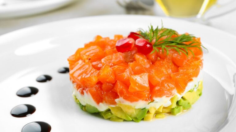 14 Powerhouse Foods That Pack a Nutrient Punch to Tame High Blood Pressure