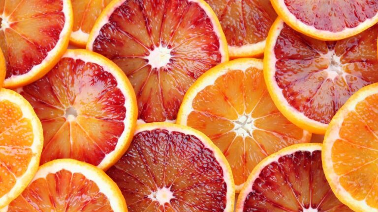 15 Must-Have Superfoods for Ultimate Health Benefits