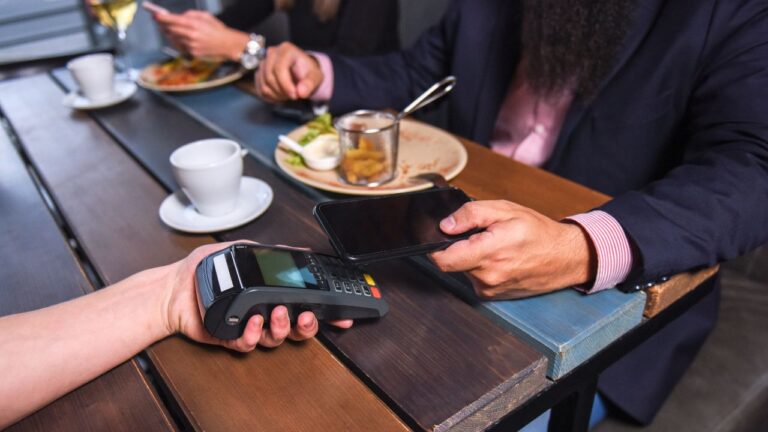 10 Insider Tricks to Slash Your Restaurant Bill Without Skimping on Flavor