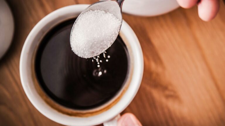 10 Nutritionist-Approved Hacks to Slash Sugar Without Sacrificing Flavor