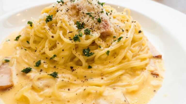 12 Irresistible Italian Sauces Steeped in Centuries of Flavor and Tradition