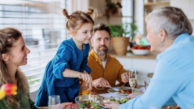 12 Unexpected Benefits of Sharing Family Dinners Weekly That Will Boost Health Happiness and Bonding