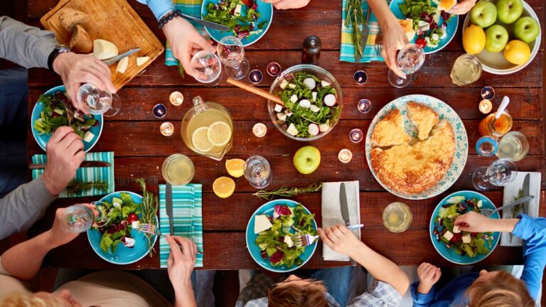 12 Mouthwatering Reasons to Make Weekly Family Meals a Tradition