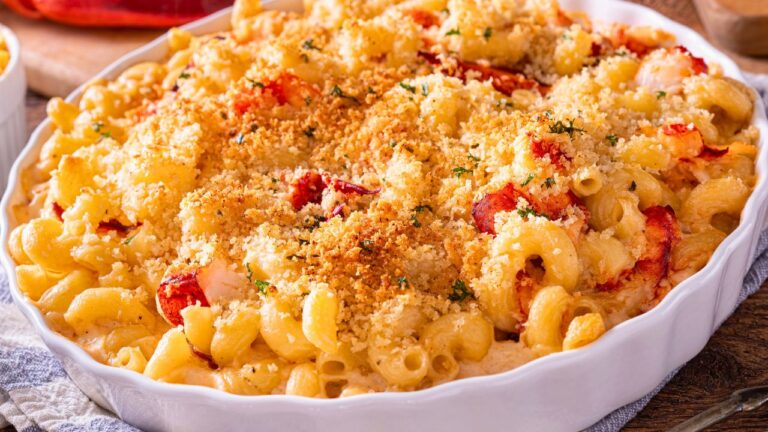 12 Weirdly Delicious Things People Are Stirring into Mac and Cheese
