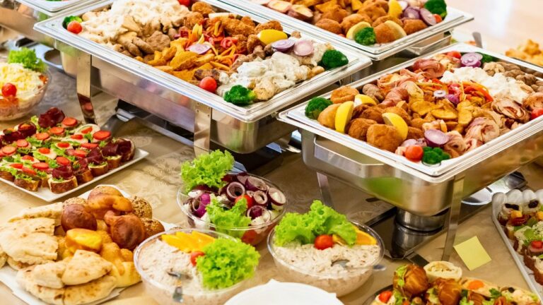 14 All-You-Can-Eat Buffet Items You Should Always Skip