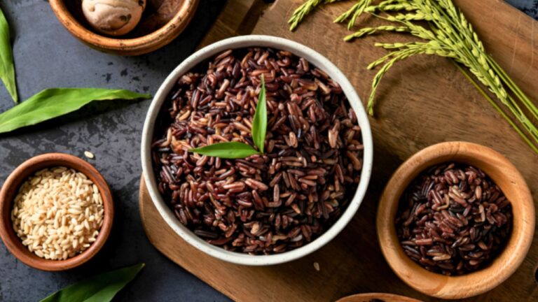 14 Delicious Protein Picks That Skip Meat and Dairy
