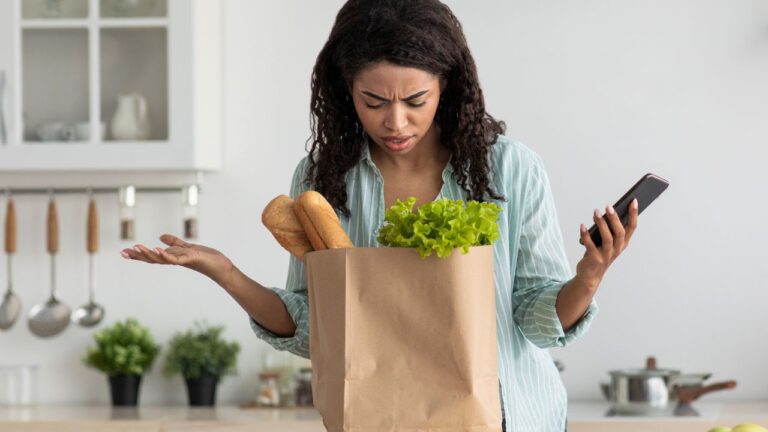 14 Everyday Kitchen Mistakes That Can Turn Safe Foods Into Health Hazards