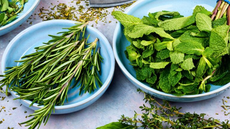 15 Foods That Burst With Flavor When You Grow Them at Home