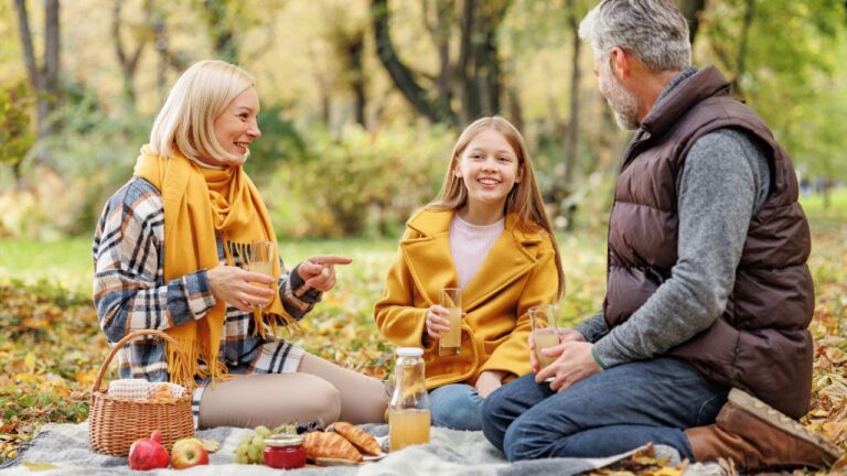 10 Foodie-Approved Hacks for Packing a Next-Level Picnic