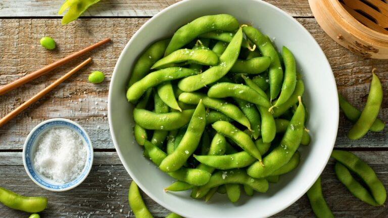 14 Dairy-Free Foods Loaded with Calcium