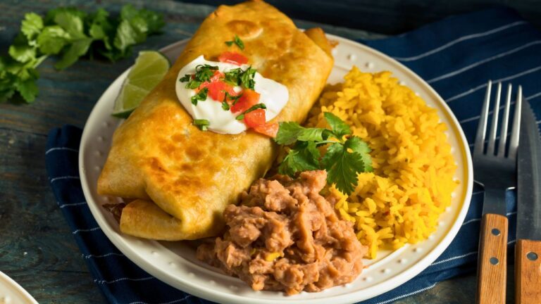 14 Popular Mexican Restaurant Dishes That Aren’t Actually Mexican