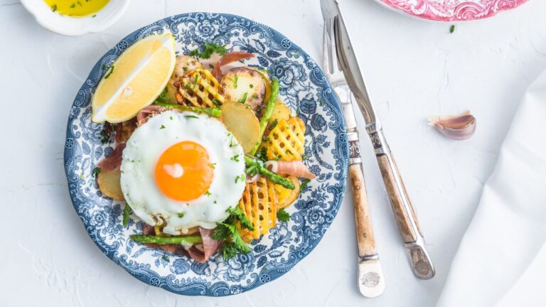 14 Amazing Tapas Dishes From Spain To Make And Share At Your Next Party