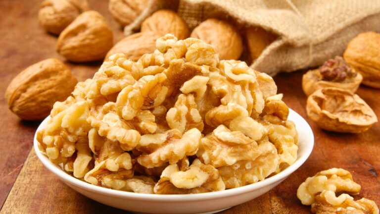 15 Omega-3 Rich Foods to Upgrade Your Meals and Snacks
