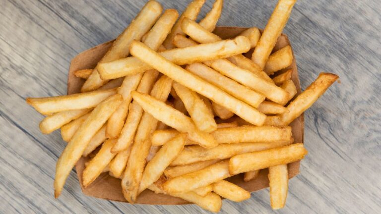 10 Drive-Thru Fries So Good They Outshine Fine Dining Sides