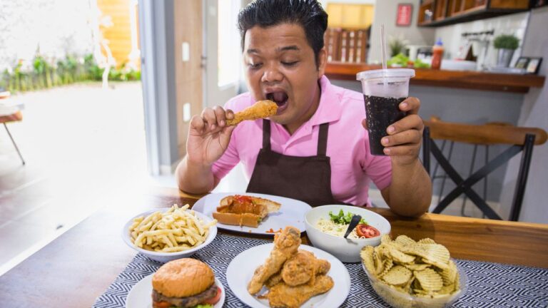 ‘They Eat More Than I Do’: Woman Refuses to Subsidize Friend’s Kids at Restaurants