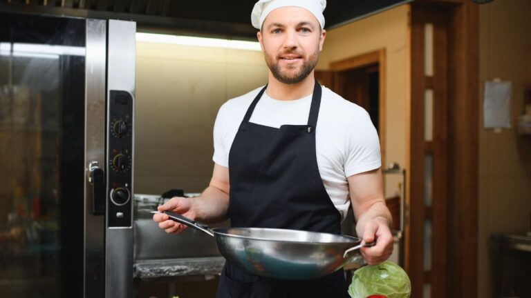 I’m Not Cooking for Him: Brother Refuses to Serve Sister’s Rude Boyfriend