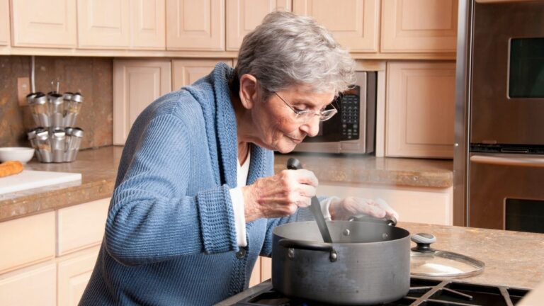 MIL Only Cooked on My Days Off to Ruin My Meal Plans. Why Forced ‘Favors’ Are Just Disguised Bullying.