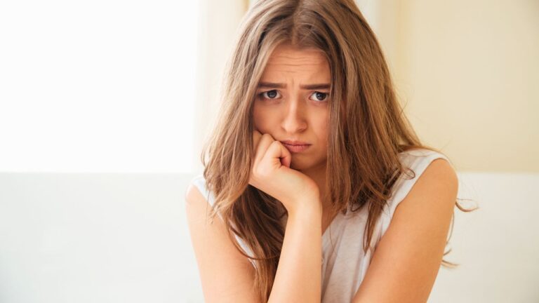 She Invited 59 People to a ‘Secret’ Lunch: Mom Hijacks Daughter’s Budget Wedding