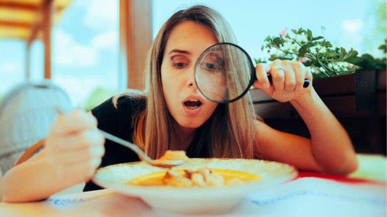 She Refused the Dessert Because It Was ‘Picked from the Wild’—Then Ate a Jammie Dodger.