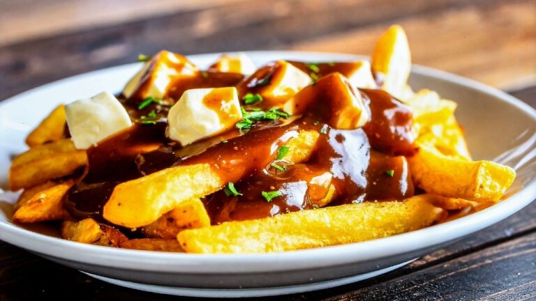 12 Irresistible French Fry Toppings You’ll Wish You Discovered Sooner