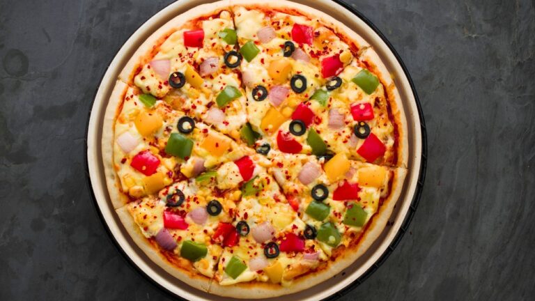 He Said ‘Frozen Pizza’ Tasted Better Than My Cooking. I Kicked Him Out of the Dinner Party.