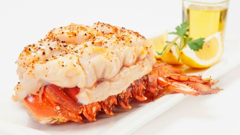 Dad Never Lets Me Pick Up the Check. He Exploded When I Ordered the Lobster.