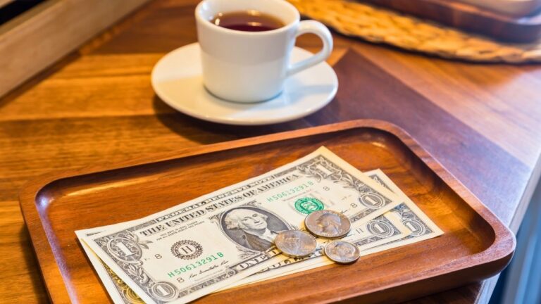 Waitress Confronted Me for Only Leaving a $5 Cash Tip, So I Took the Money Back and Walked Out