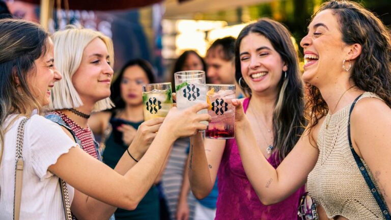 I Skipped the Dry Reception for a Bar Crawl. The Bride Called Me Disrespectful for Drinking.