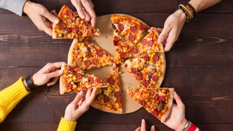 My Boyfriend Hosted a Homemade Pizza Night, Then Sent Me a Bill for the Ingredients the Next Morning.