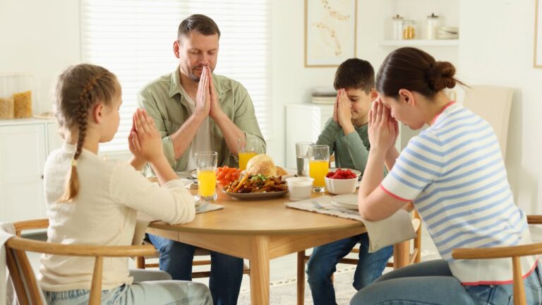 I Respected His Mother’s Pre-Dinner Prayer. So He Outed Me as a Non-Believer Over the Appetizers. And Killed the Relationship.
