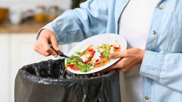 Husband Left My Fresh Dinner to Eat at His Mom’s. I Threw His Plate in the Trash When He Walked Out.