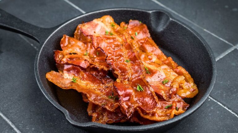My Boyfriend’s Parents Keep Sabotaging Side Dishes With Meat, So I Refused to Go on Their Family Vacation